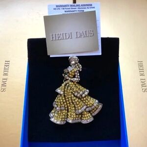 Heidi Daus Beauty and the Beast Crystal Belle Of The Ball Pin Brochure